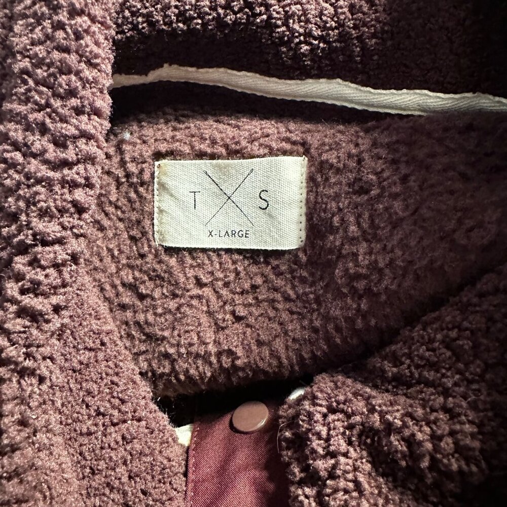 TS X-Large Bordeaux Fleece Pullover Jacket 100% Polyester Shell With Pockets - Picture 3 of 10
